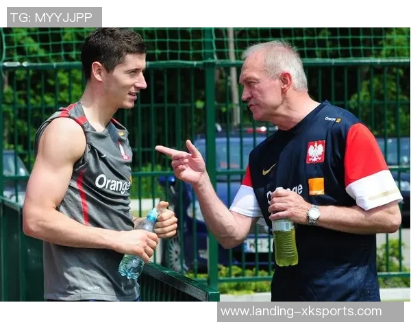 莱万领衔球队新征程展现卓越实力助力争冠之路