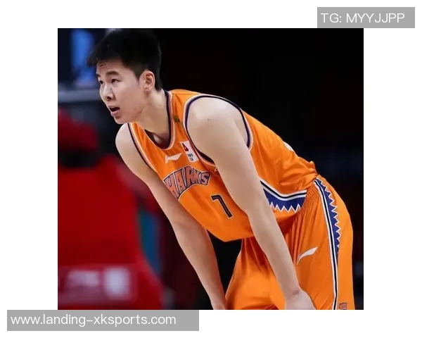 郭昊文：从篮球新星到职业生涯的精彩蜕变与未来展望